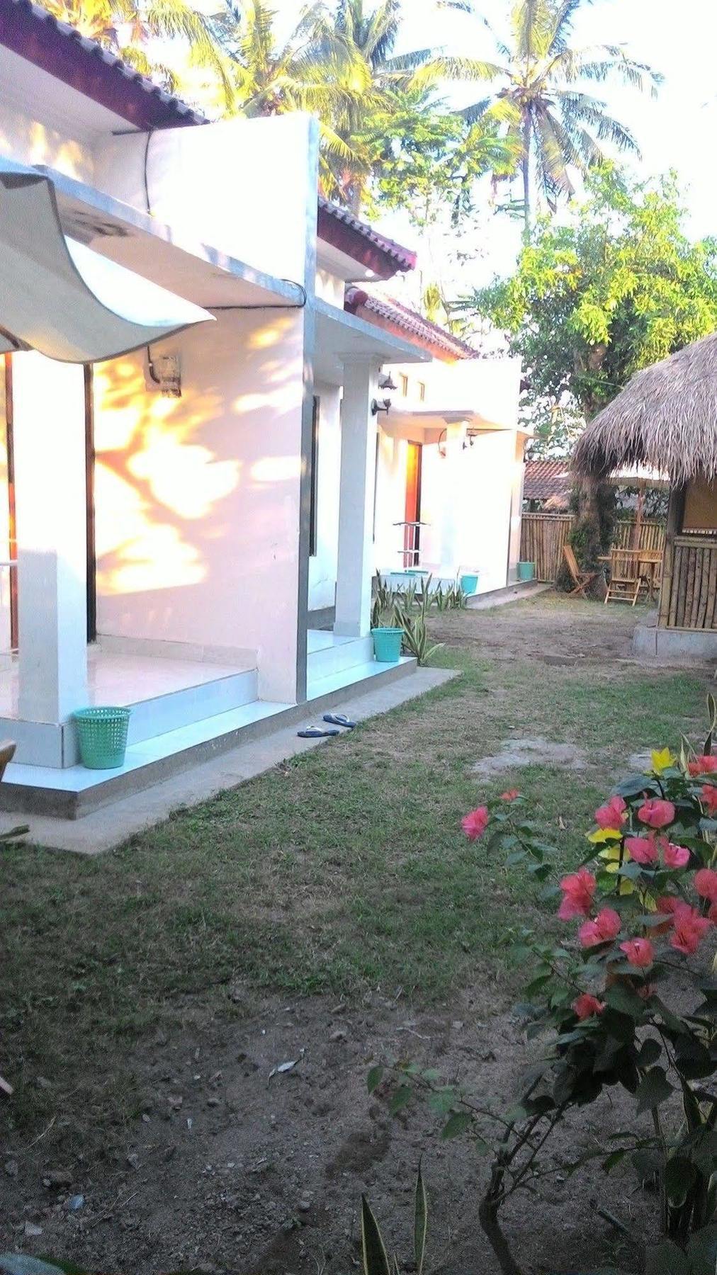 Krisna Home Stay Đảo Đảo Lombok Ngoại thất bức ảnh